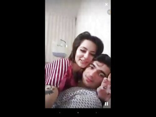 พี่ชายและน้องสาวในทา ...